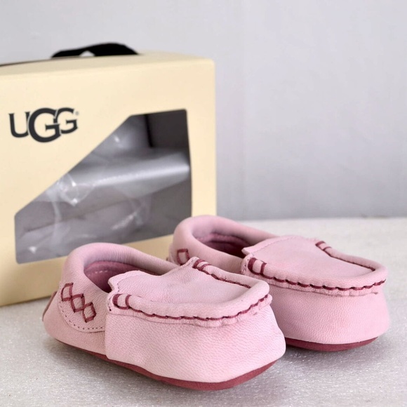 pink infant ugg slippers